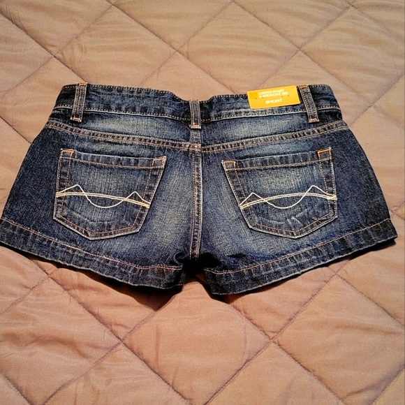 Short En Jean Mossimo Pour Femme - Taille 3 - Coupe Patchwork Et Haute - Occasion Très Bon état